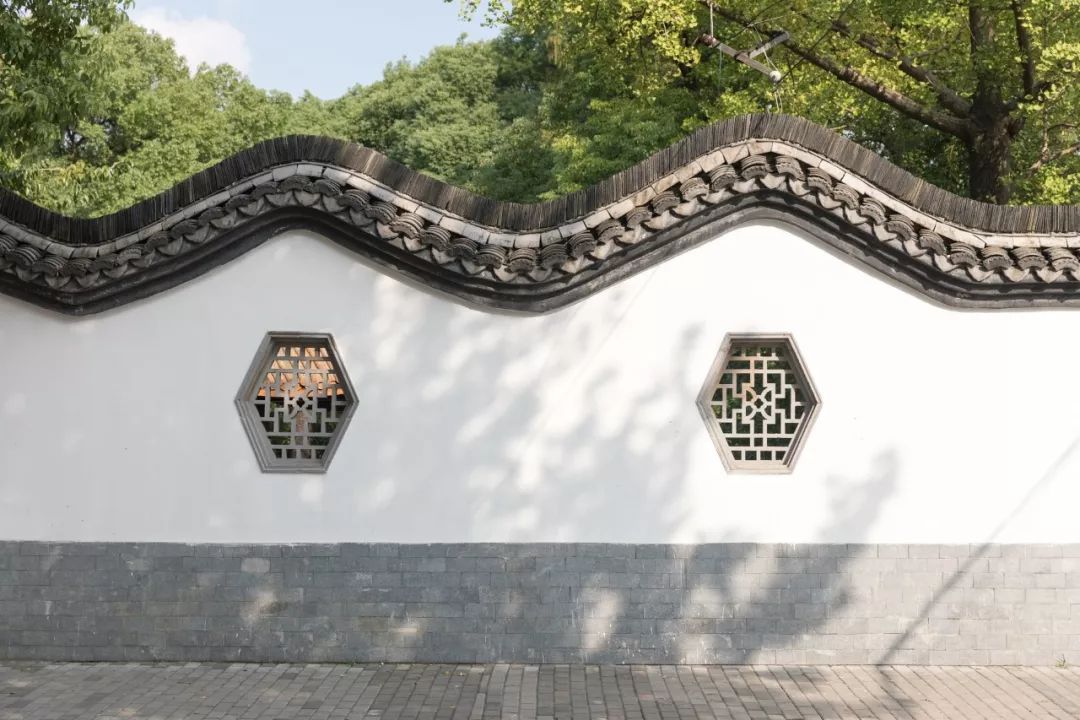 有深度的唯美诗词,十首诗词走过半生才读懂其中真意