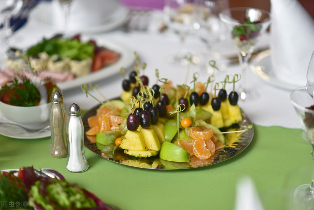 43岁的慕兰保姆,保姆慕兰月薪一万深圳打工