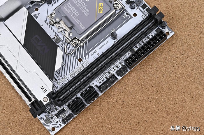 七彩虹影驰b460m,七彩虹b760i显卡