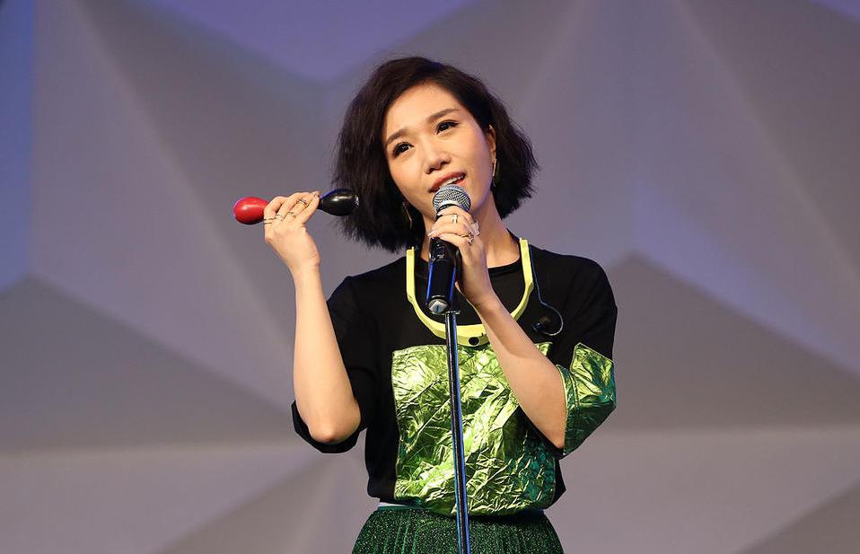 盘点那些被歌词名改恶心的歌曲,最近歌词被吐槽的歌曲