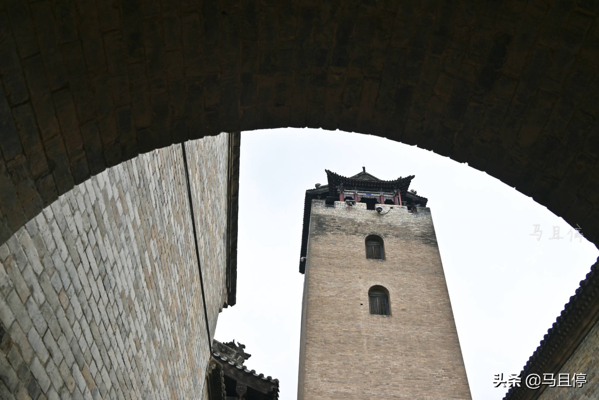 山西最大大院比故宫还要大,真实的山西故宫