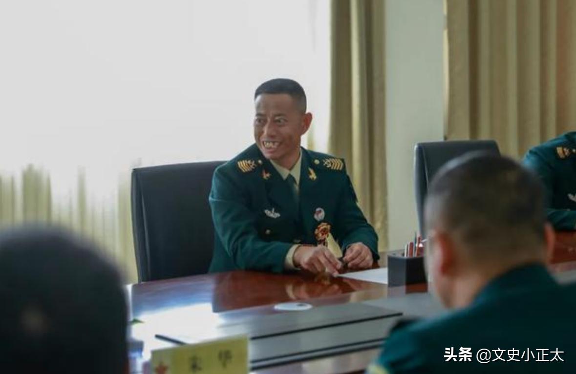 “兵王”王忠心：妻子“笑话”只长胡子不长职位，退役后过得如何