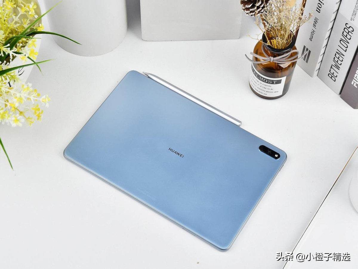 华为matebooke2022与2021的区别,华为matebookd142022款使用感受