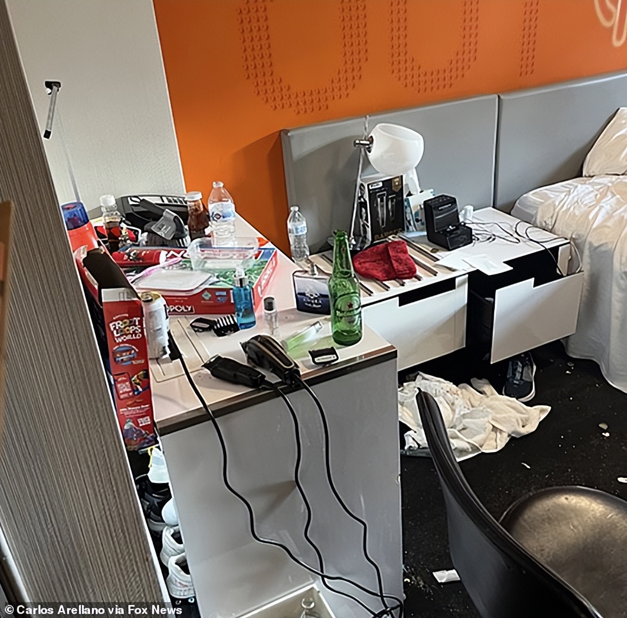 闈炴硶绉绘皯閰掑簵,缇庡浗闈炴硶绉绘皯閰掑簵