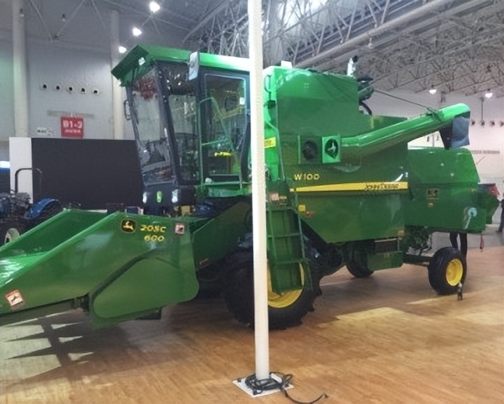 农机展联合收割机,农机联合收割机展会2020