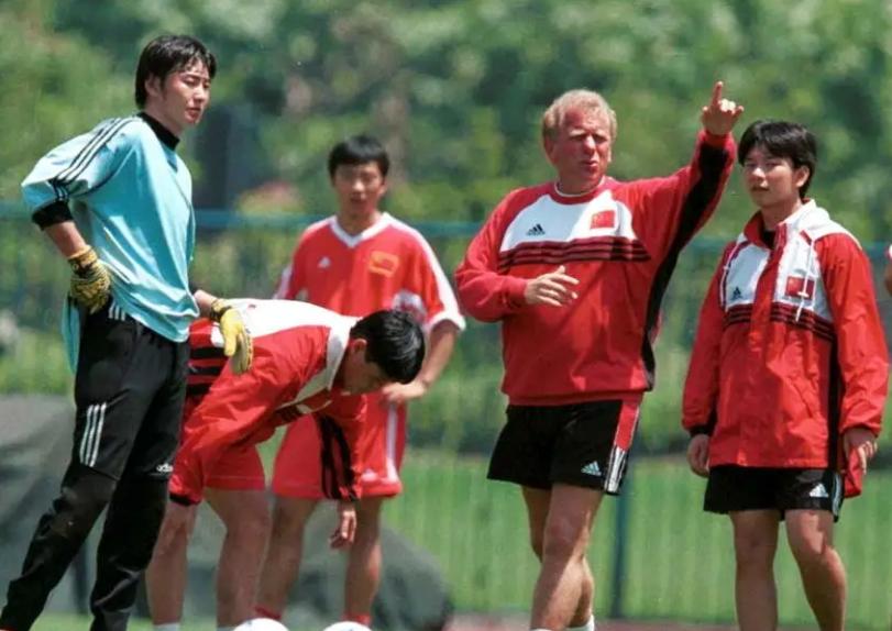 冯巩之争,冯巩回应冯巩大战