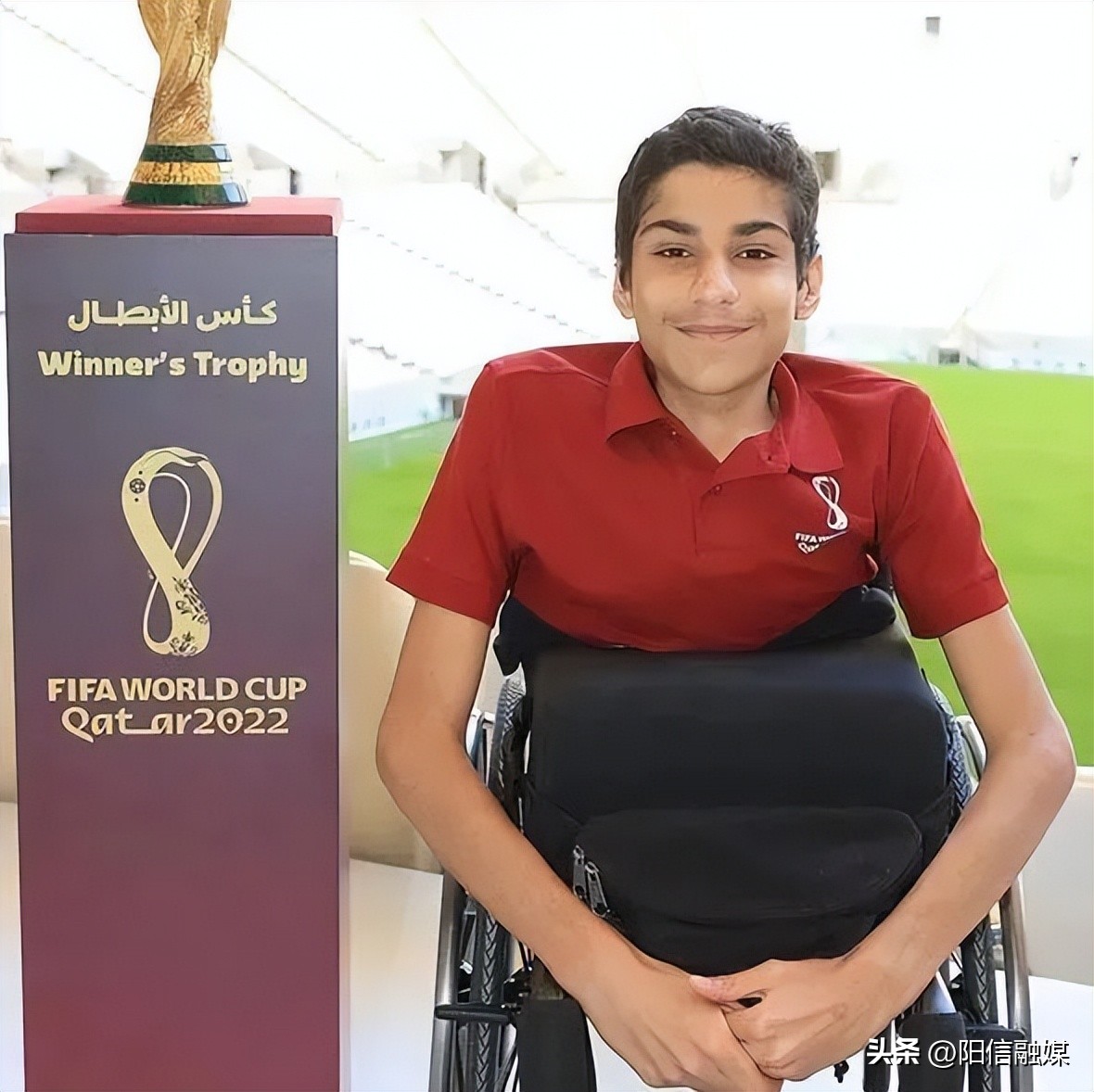 世界杯开幕式半身男孩素材,世界杯开幕式的半身人