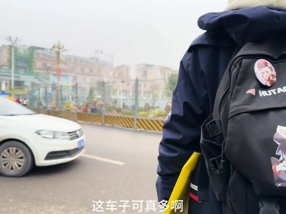 谁家出门还用现金的啊就差我姥给我注册支付宝了#留学生