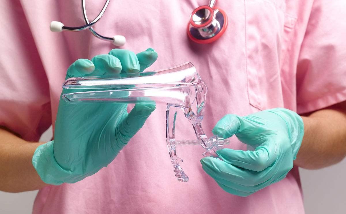 裤子脱了张开腿！盘点那些医院里的女性检查，一个比一个让人尴尬