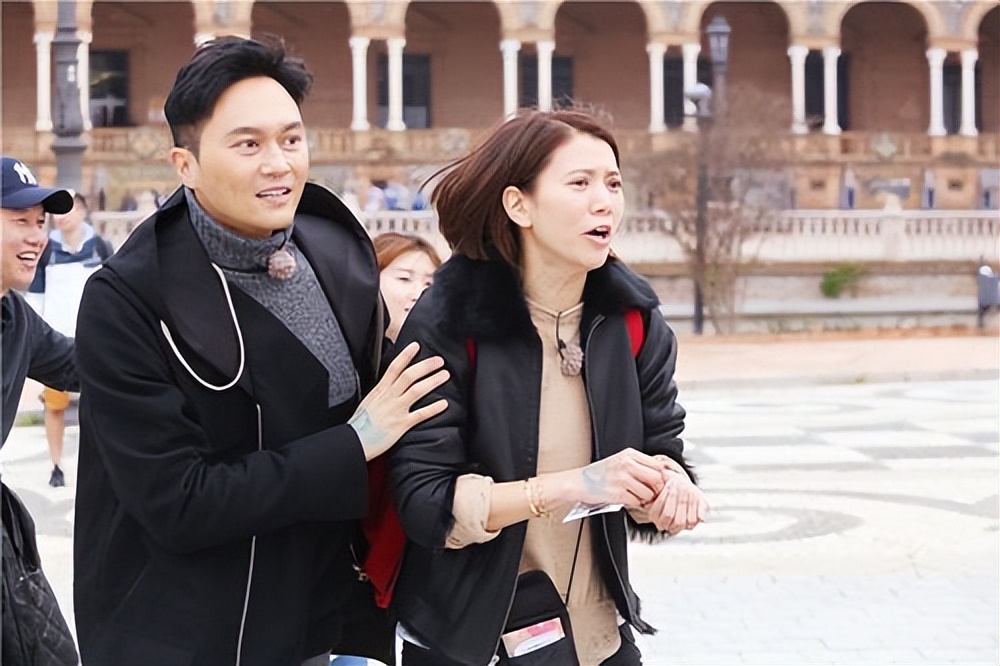 张智霖给阿sa介绍男朋友综艺,张智霖给阿sa介绍男朋友是谁啊