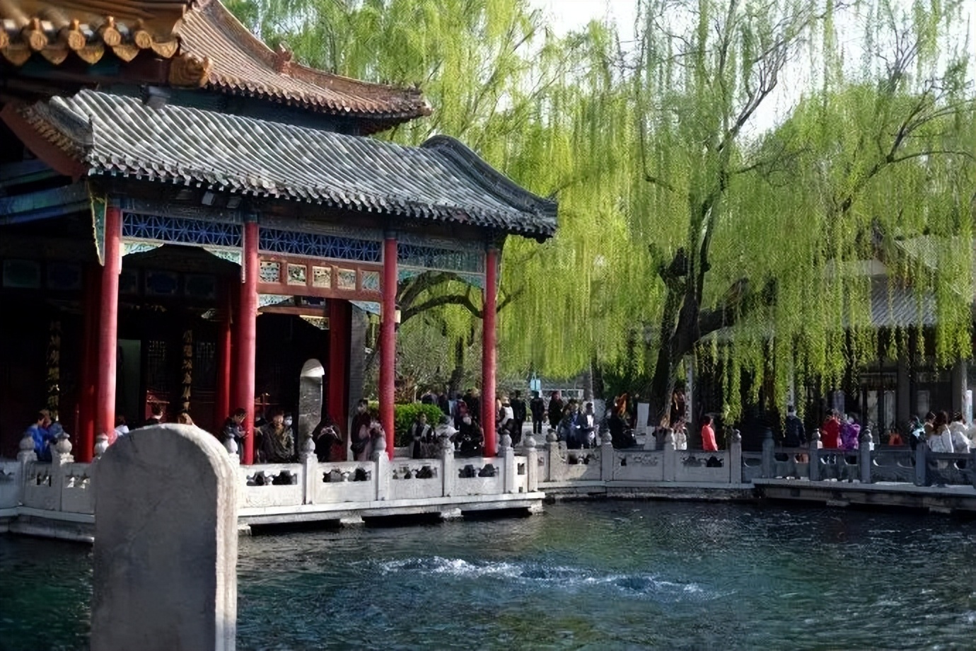 趵突泉公园里最有名的泉,趵突泉公园里哪里最好玩