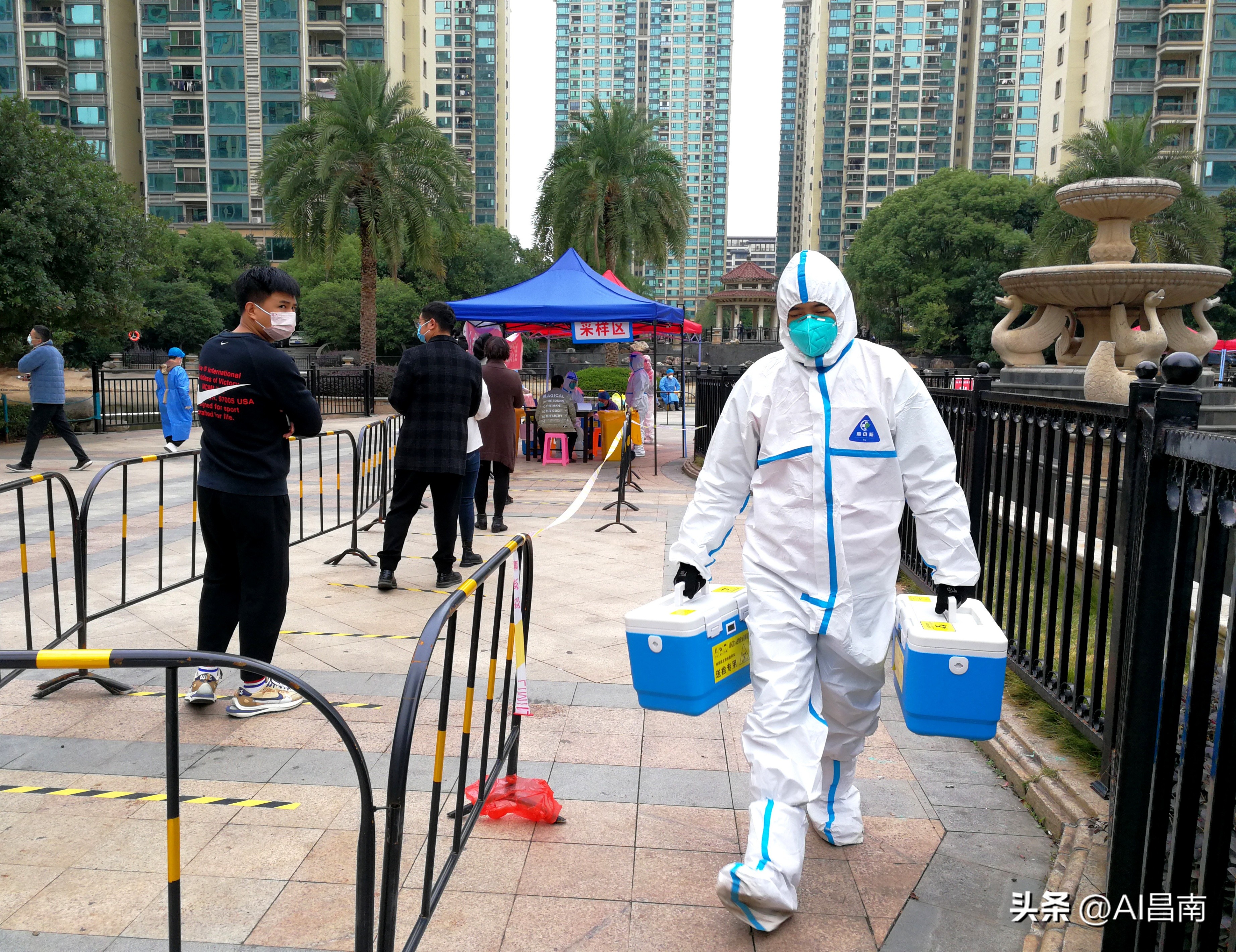 景德镇恒大社区：凝心聚力筑牢疫情防控坚实屏障