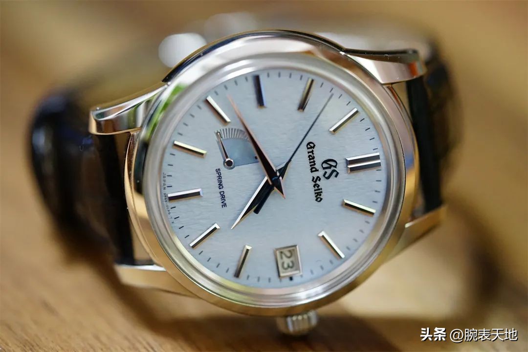 冠蓝狮在日本和国内售价对比,冠蓝狮新品2023