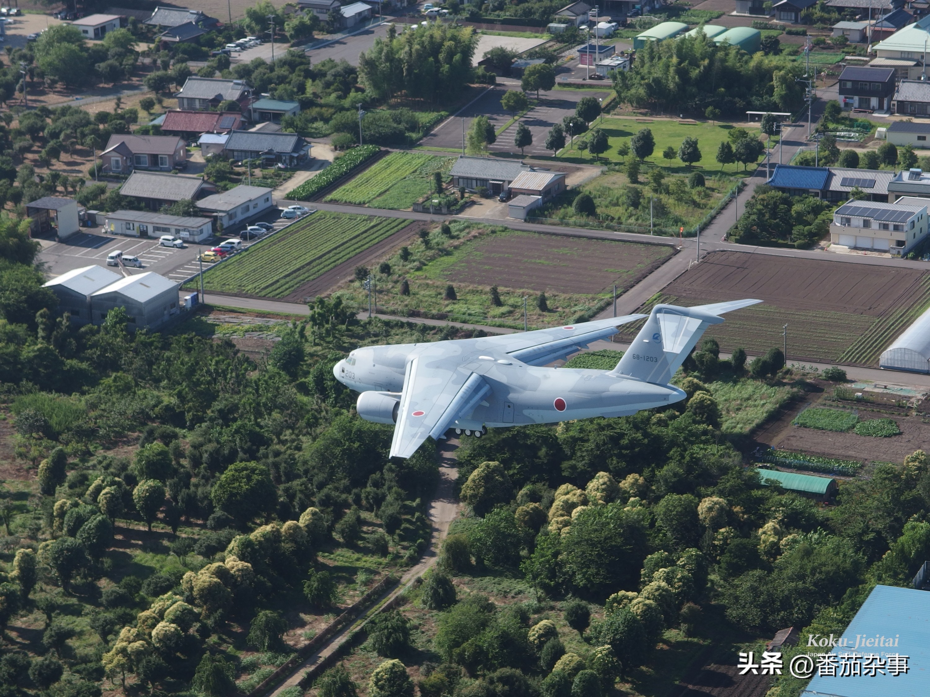 空中自卫队的C-2运输机