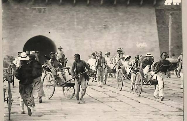 日军泯灭人性的酷刑：日军扫荡后被凌辱的妇女老人受到残酷的刑罚