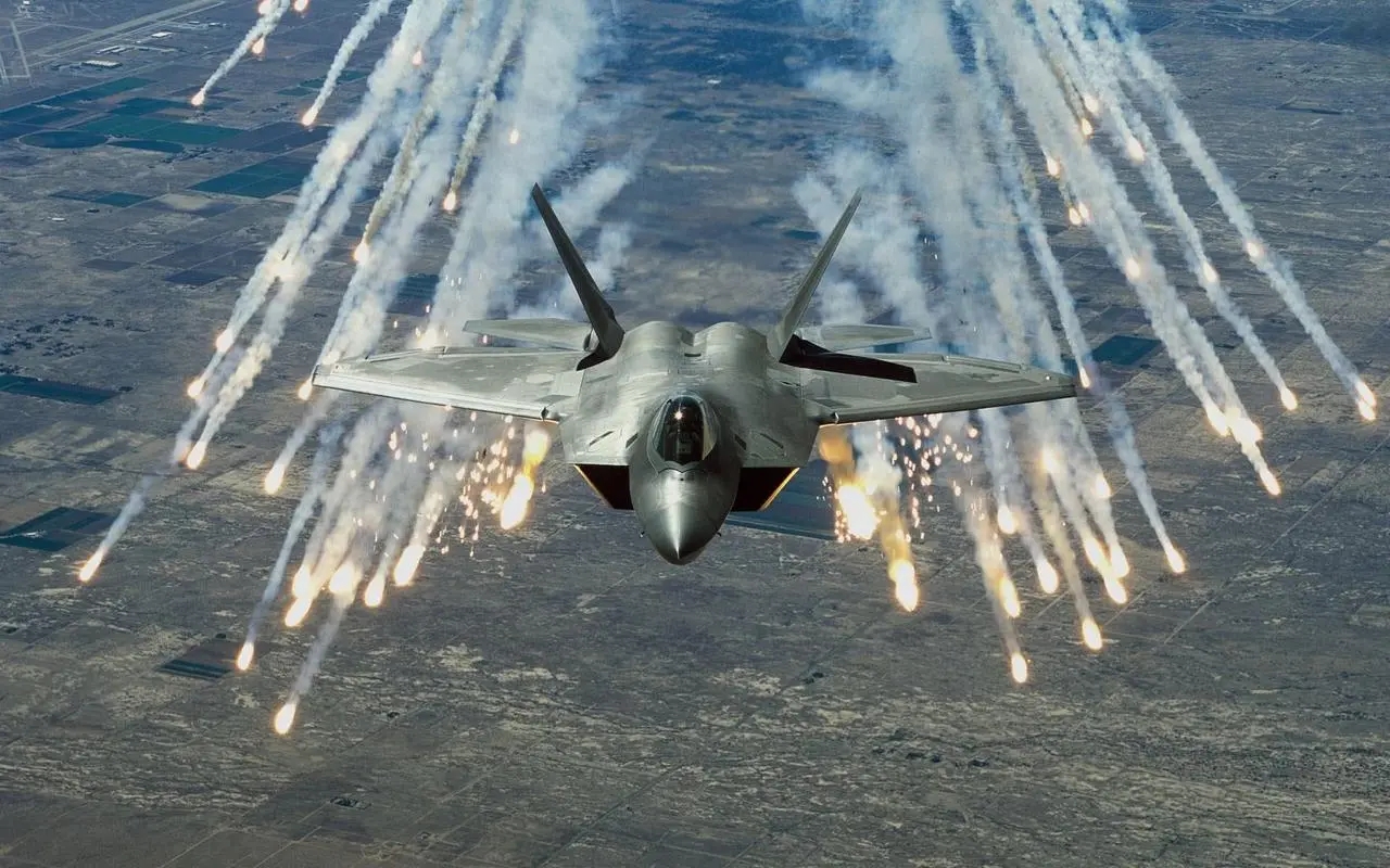 中国向美国订购f35,f35被美国制裁了吗