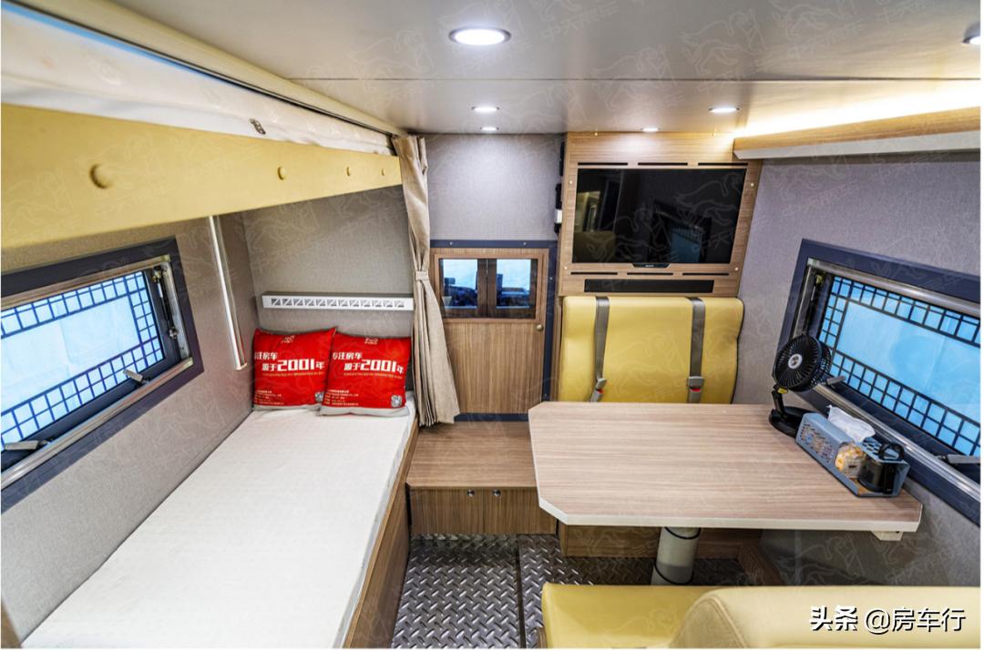 蓝牌五座德国曼重卡房车,b级越野豪华房车大全100万以上