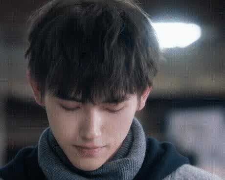 假双眼皮的明星,明星的假脸