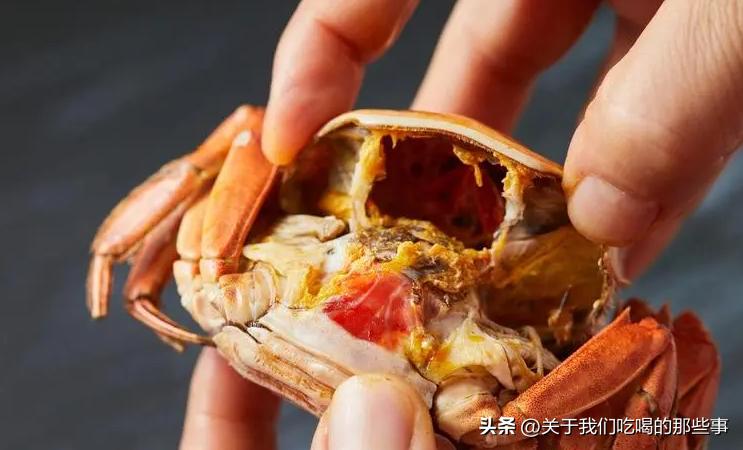 死螃蟹不能吃,没有异味的死螃蟹能吃吗