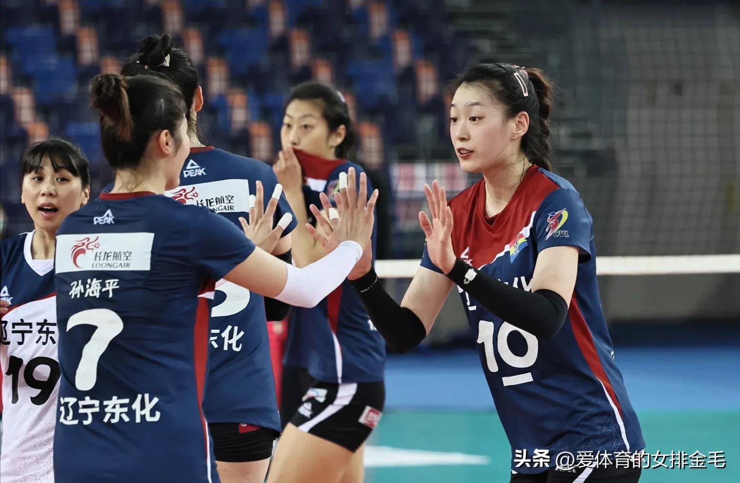 辽宁主帅爆粗口惹争议！执教差脾气大，还曾竞选过中国女排主帅