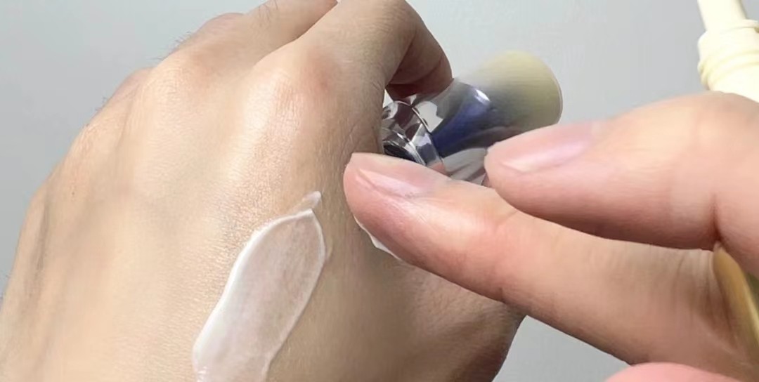 九大公认好用抗皱眼霜,十大贵妇眼霜