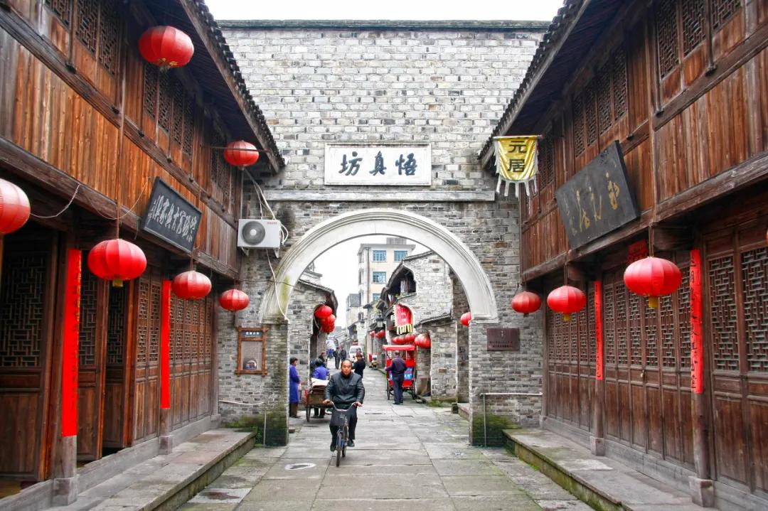 浙江最快的高铁,浙江第一条高铁开通时间