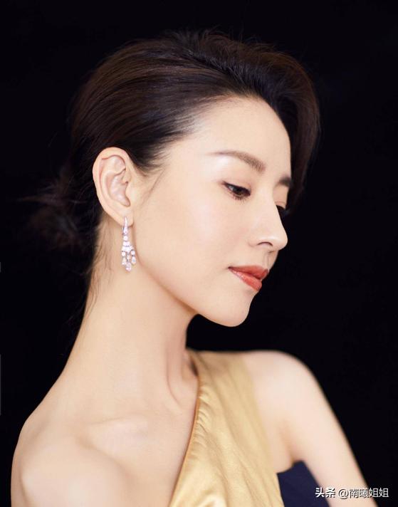 有福气的女人脸上都有这3种特征,女人不显老的面部特征