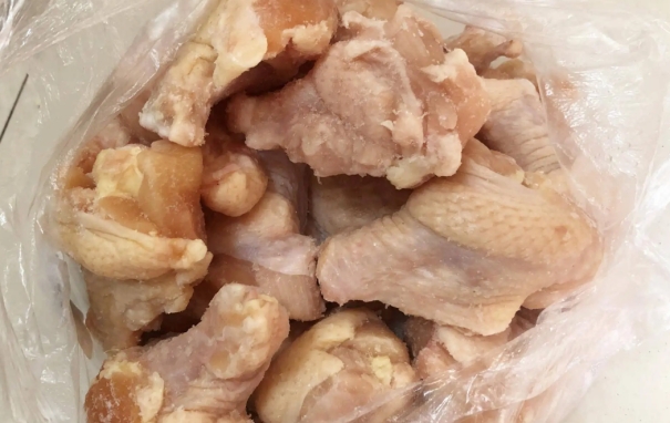超市冰冻鸡翅能不能吃,超市卖的冻鸡翅安全吗