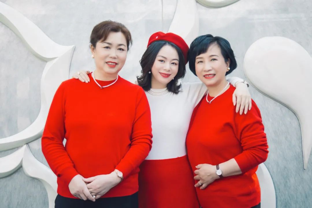 什么珍珠好看又实用,女人为什么爱首饰