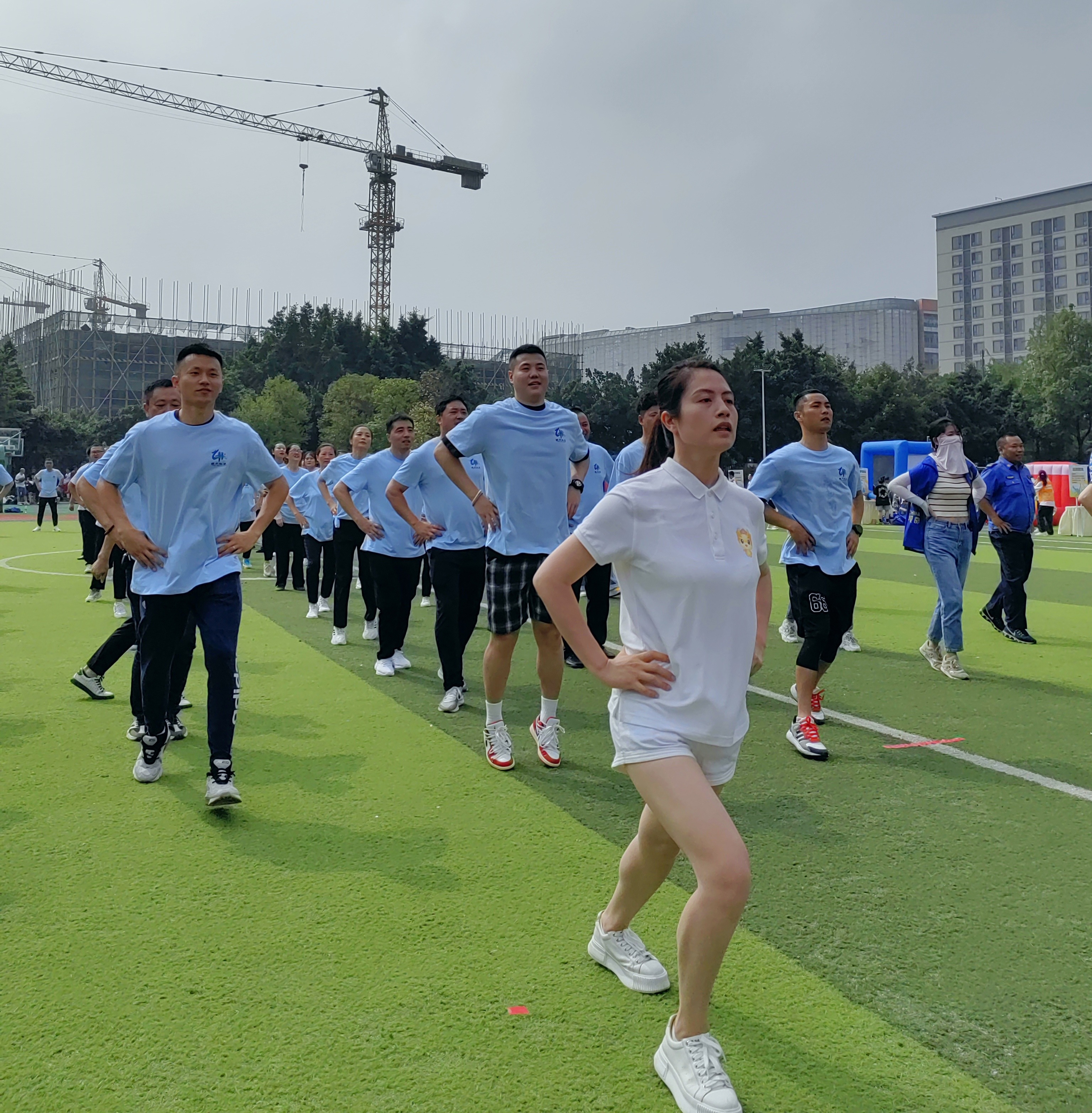 爱成都迎大运成都七中运动会,成都即将举办的运动会