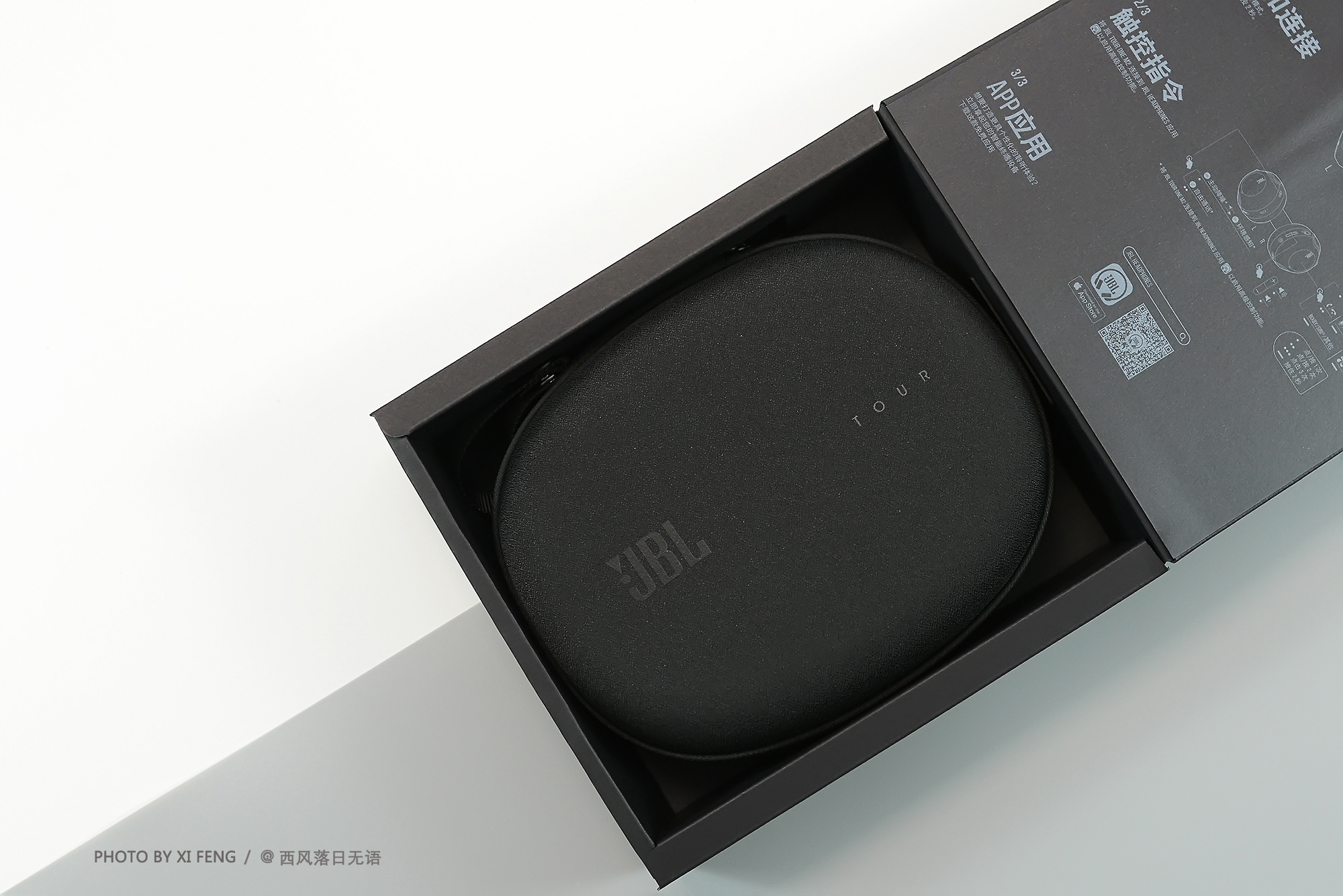 SONY、Bose、JBL三大信仰品牌，顶级降噪大头戴，换你会选谁？