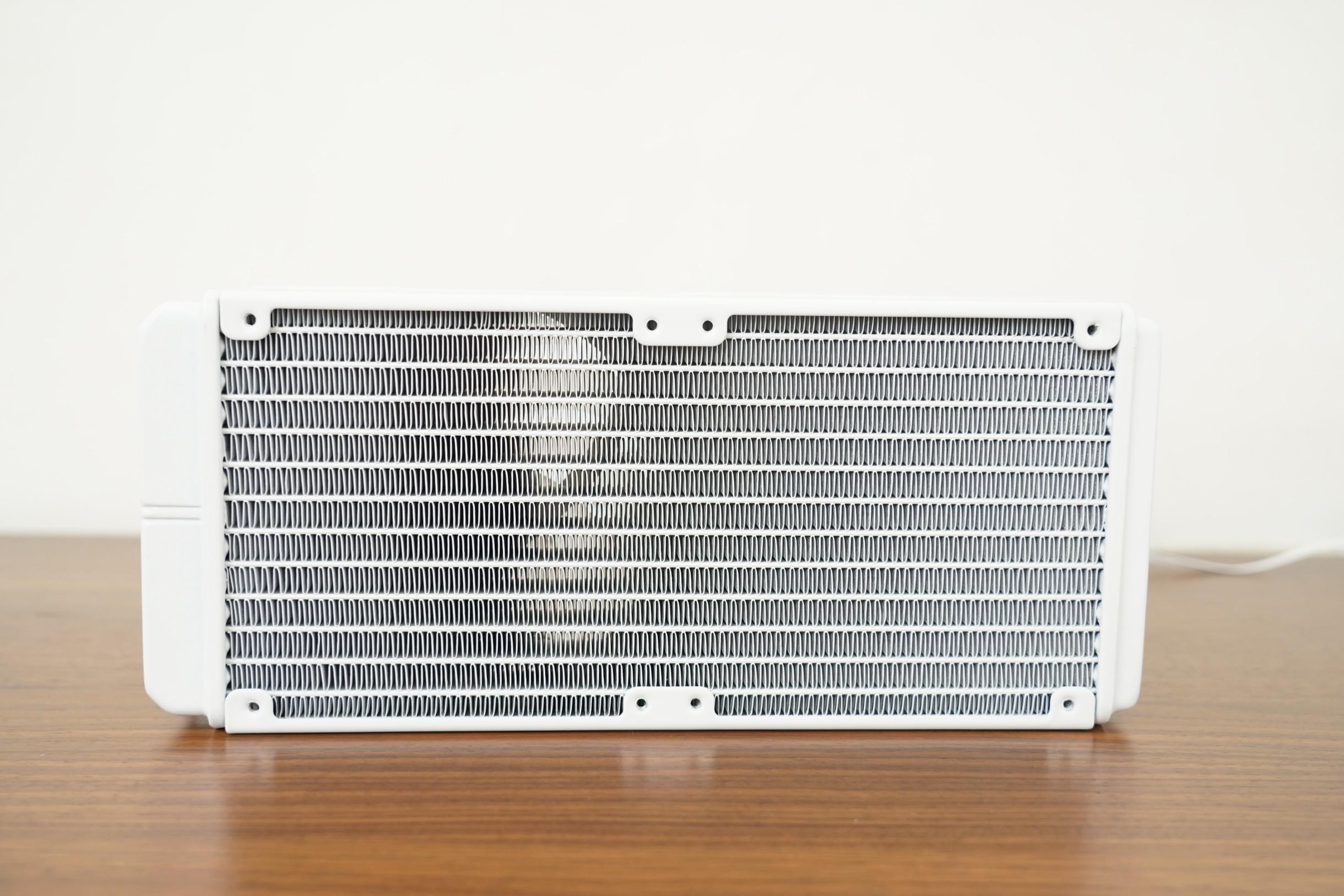 2000到3000元纯白海景房电脑配置,1800预算组装海景房电脑配置推荐