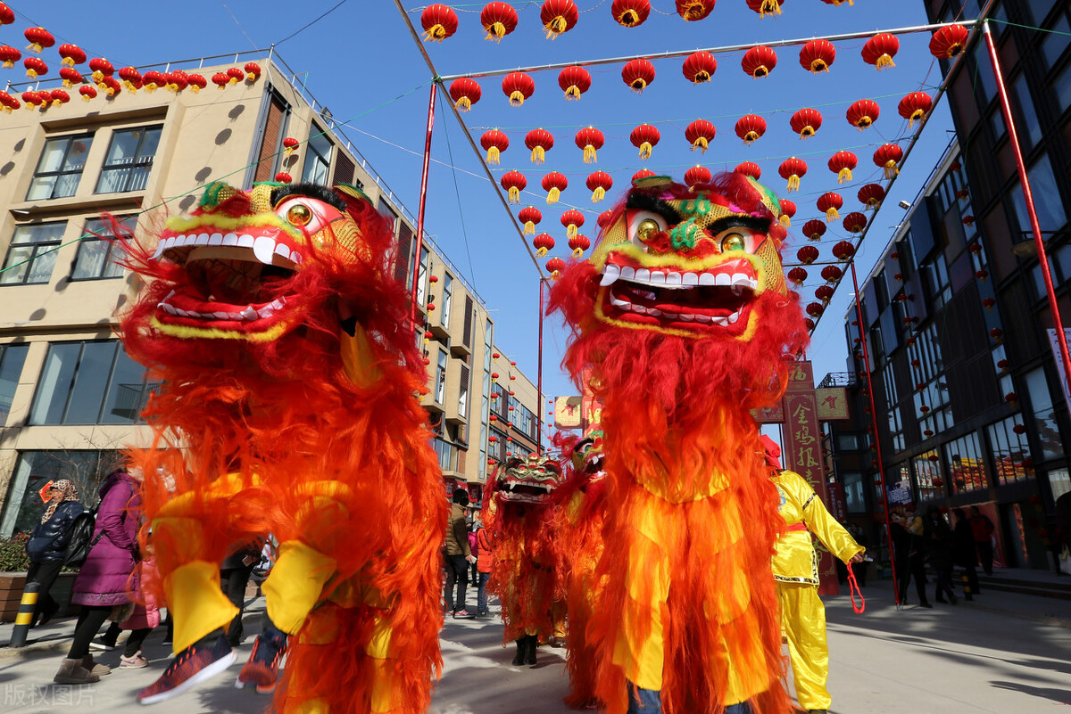 舞狮民间传统习俗,舞狮是不是文化习俗