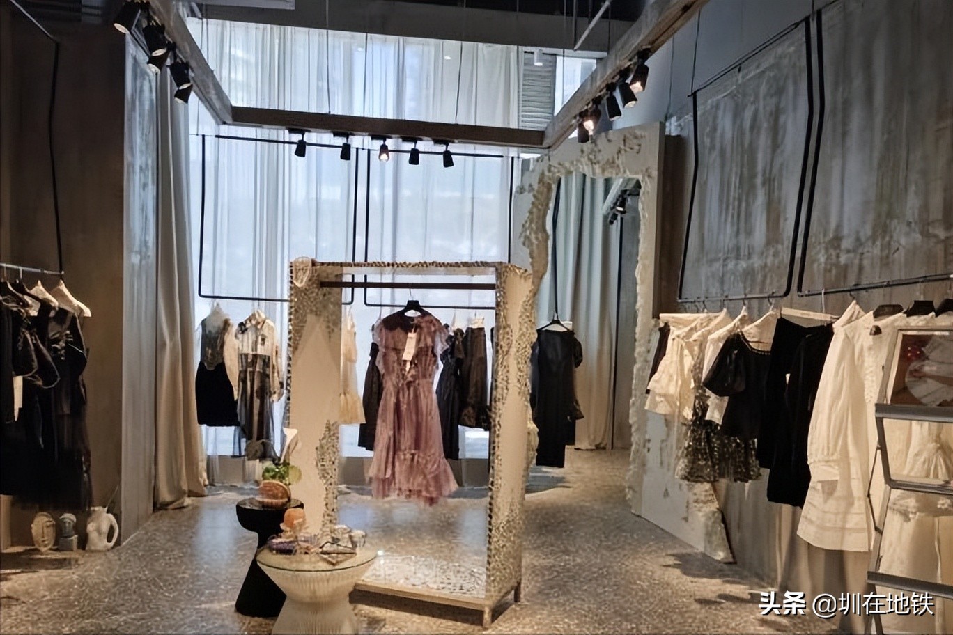 南油服装批发市场一般几折,深圳南油服装批发市场拿货攻略