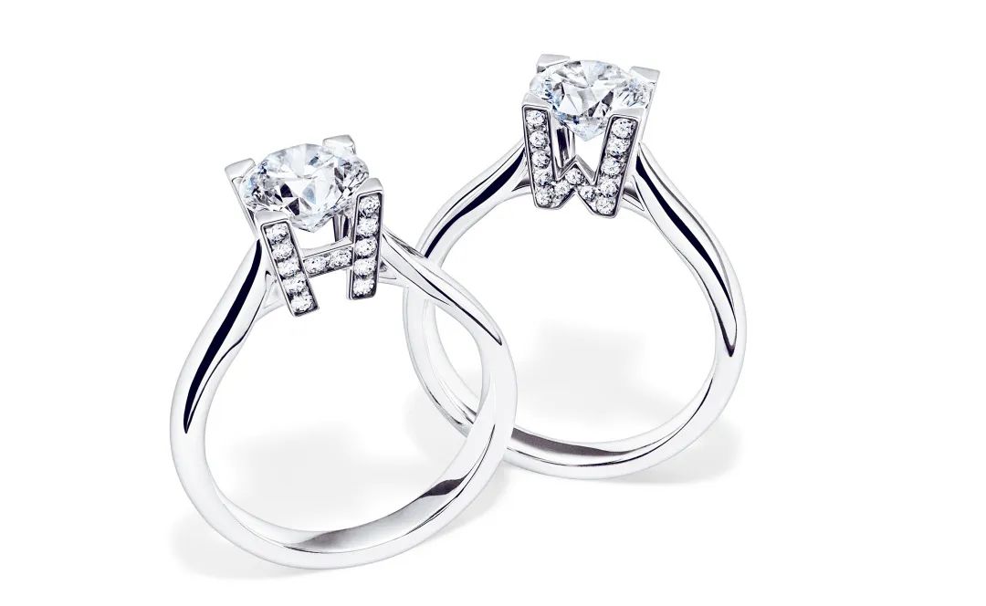 何超莲卡地亚珠宝视频,何超莲蒂芙尼珠宝值多少钱