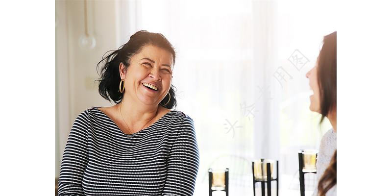 “我嫂子就是欠管教”小姑子挑唆老公打我，老公一巴掌挽救了婚姻