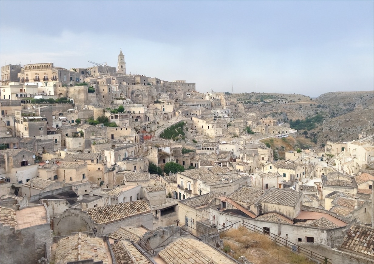 意大利文艺复兴最具有代表性建筑,意大利文艺复兴城市米兰