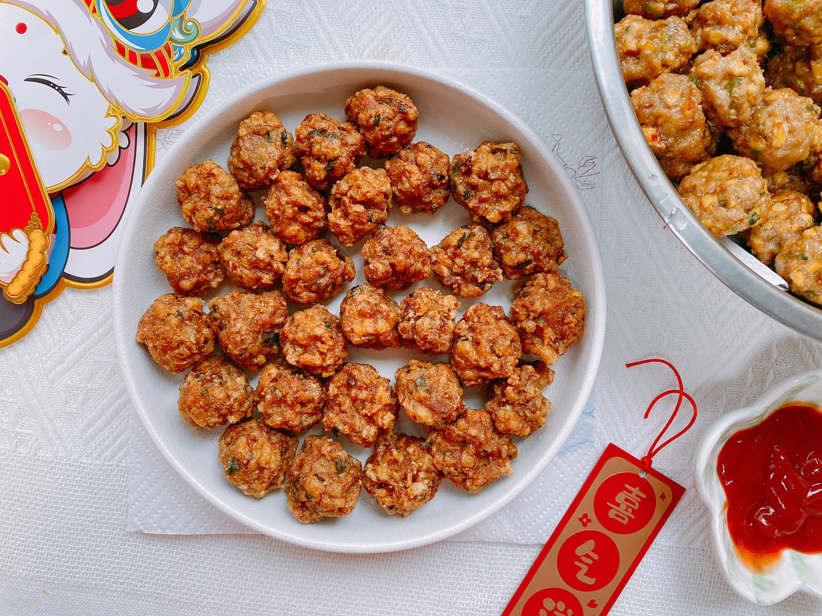 炸肉丸子放淀粉还是放面粉,过年炸肉丸子做法