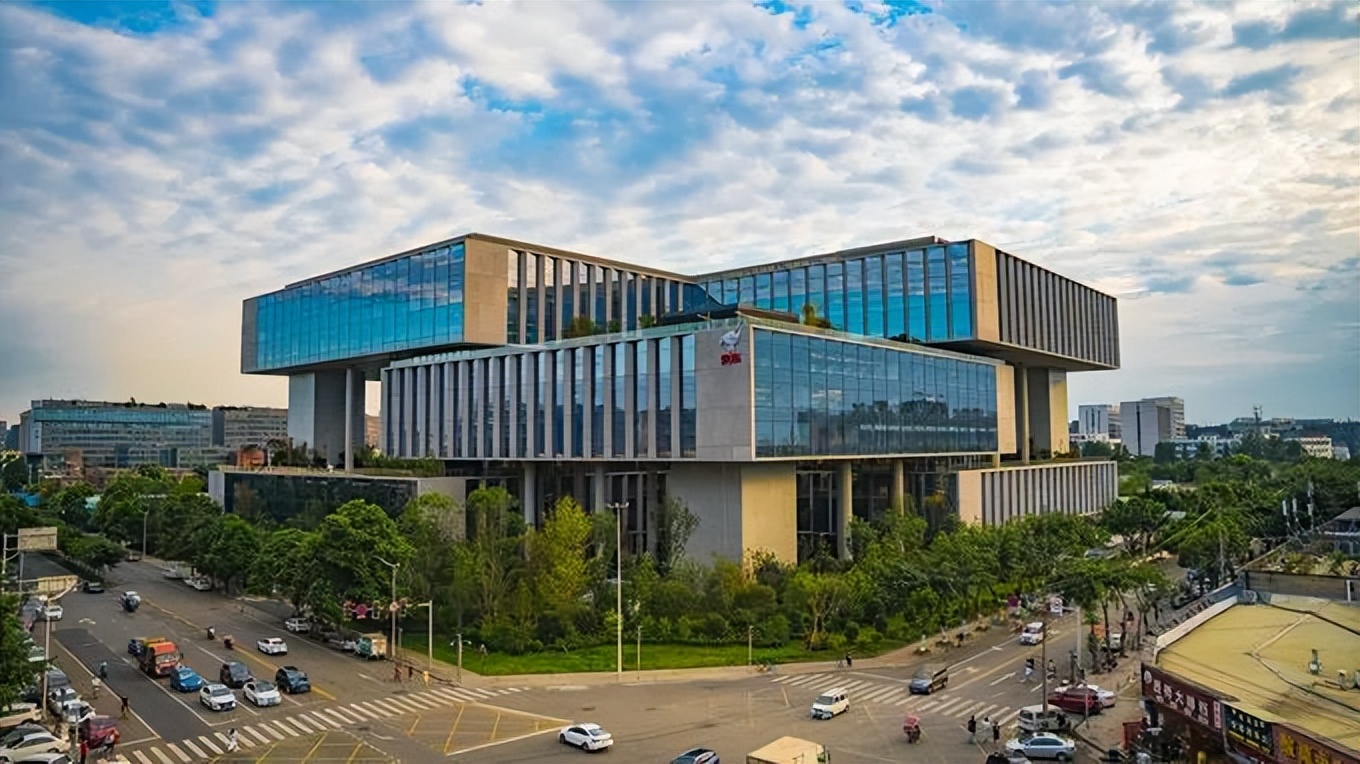 访企拓岗促就业行动走进高新区,访企拓岗促就业专访