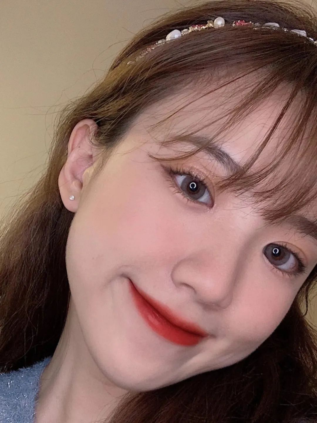 杨超越整了容吗,杨超越变了一个样子吗