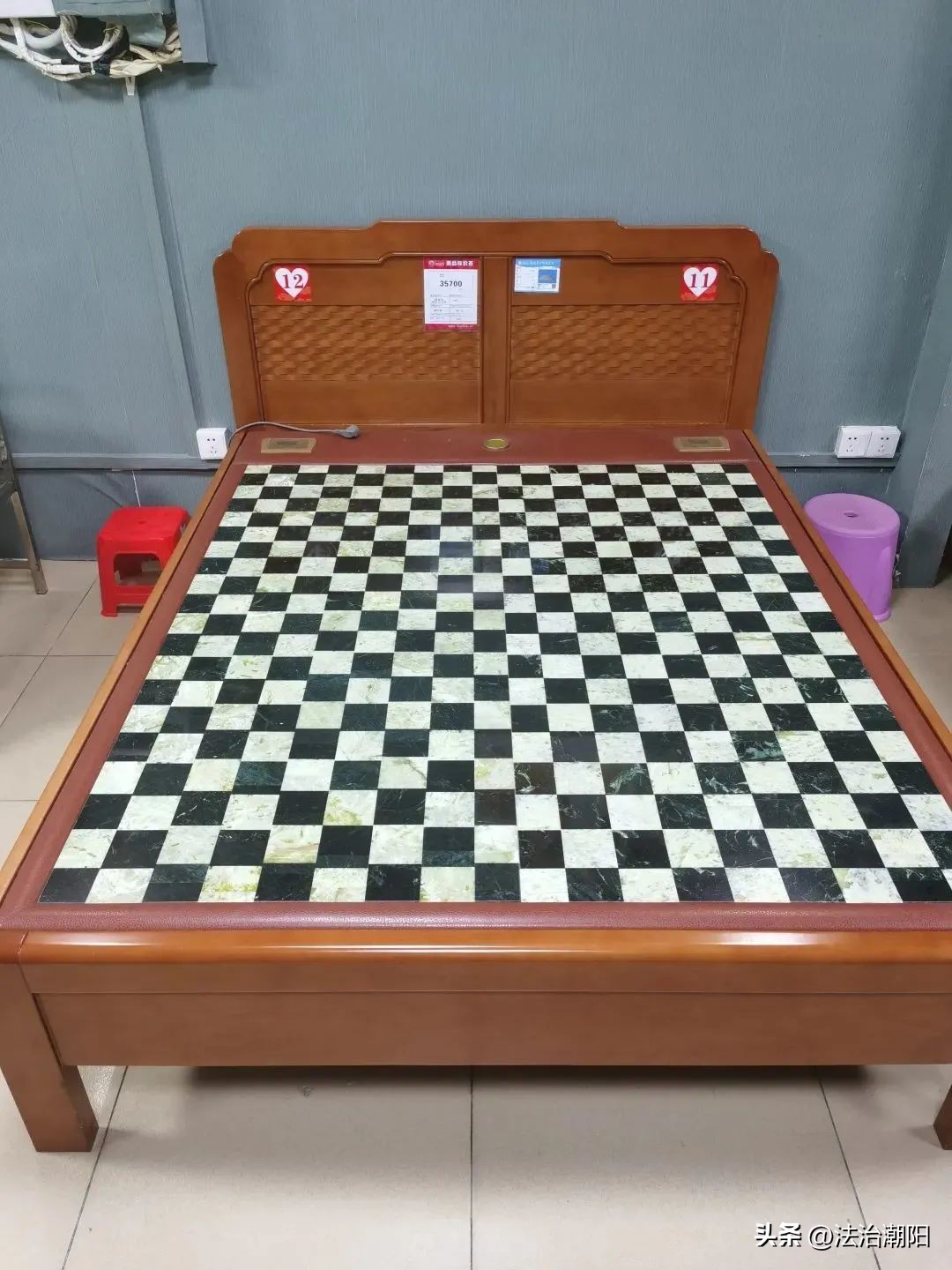 玉石床垫真的有治疗的效果吗,玉石排毒理疗床垫