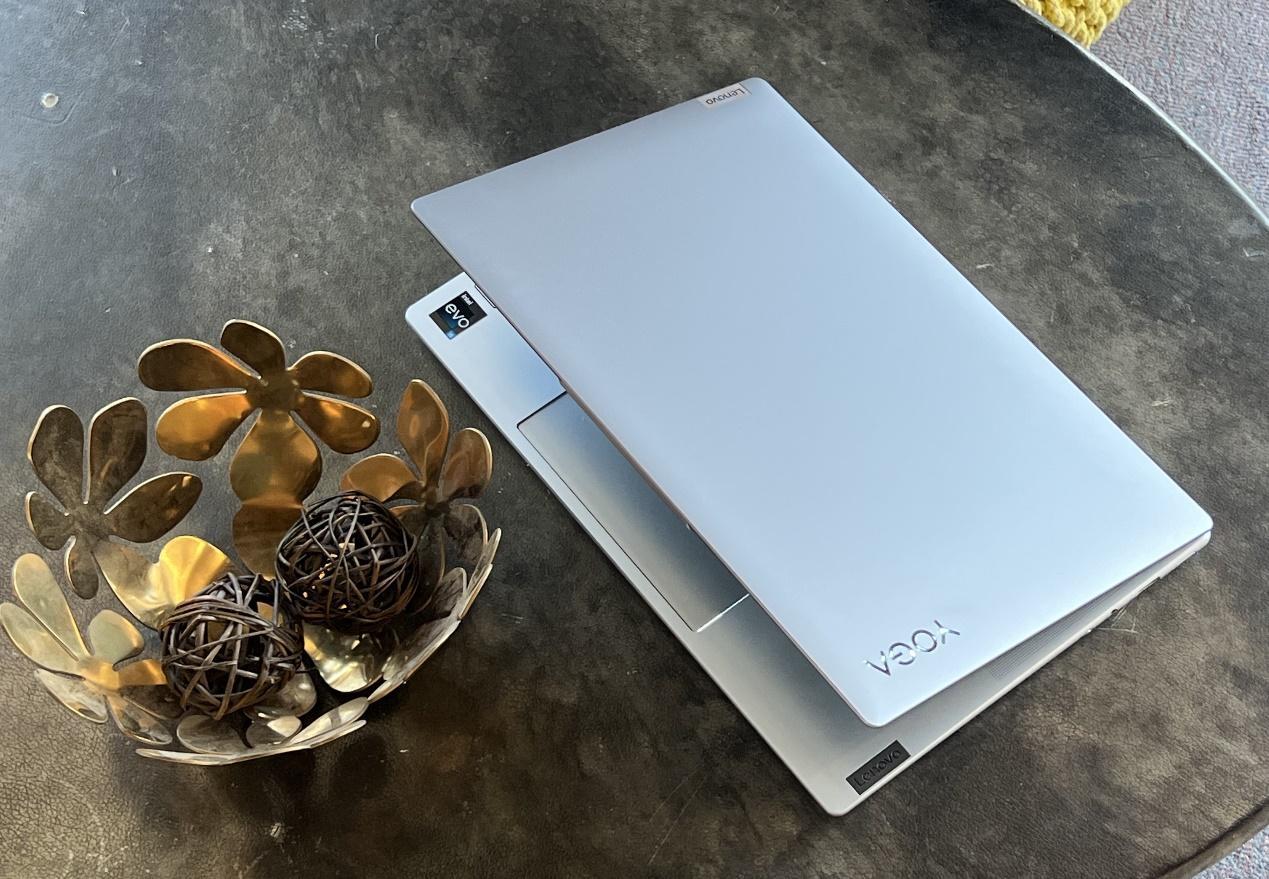 优秀的显示屏笔记本推荐评测,高色域和2k屏幕笔记本电脑推荐