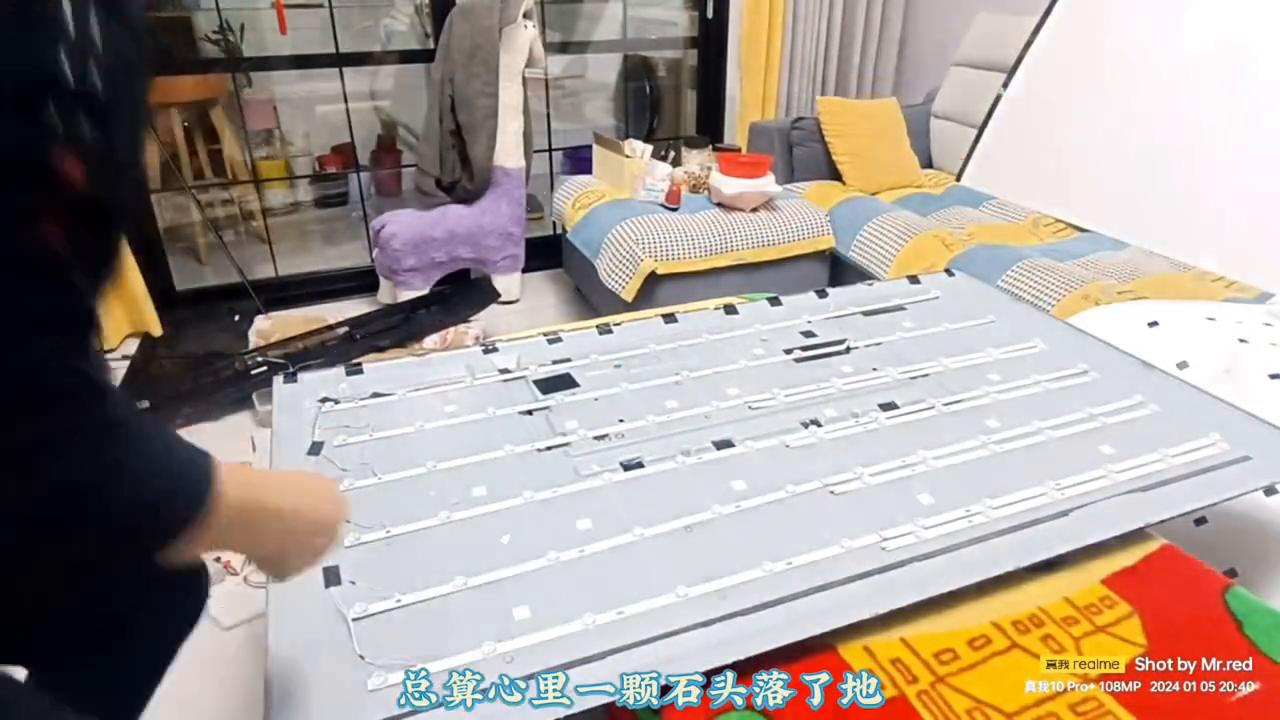 小米l65m5-az电视突然黑屏,小米l65m5-ab黑屏一闪一闪的