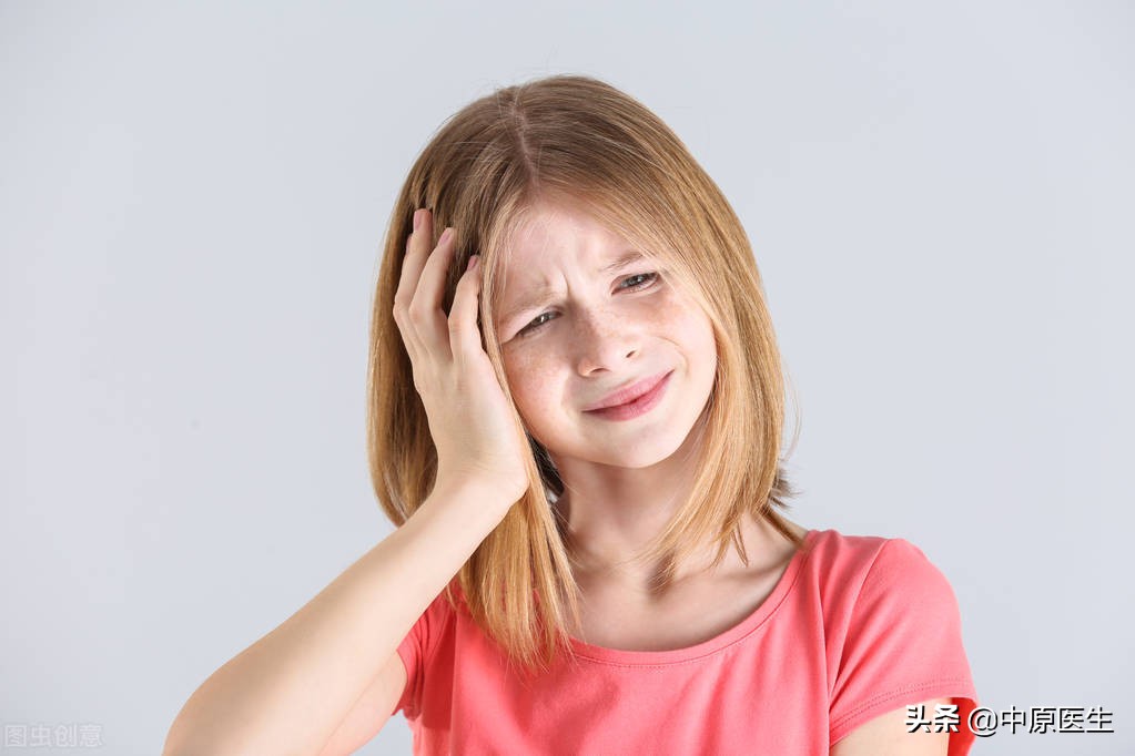 雄性激素高，3岁女童比同龄人高很多，有男性特征，医生及时调整