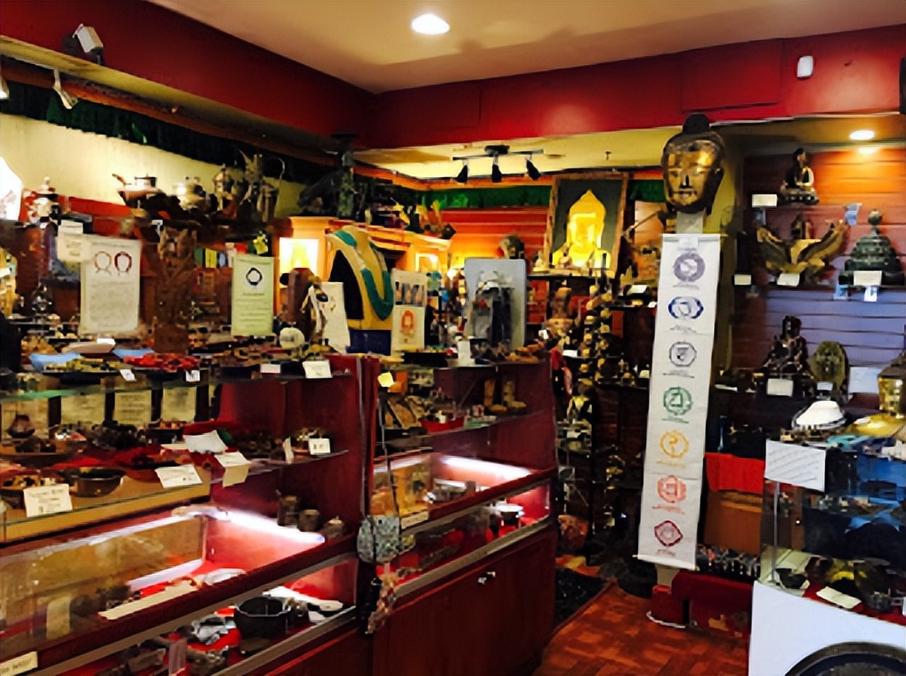 从巫镇到圣镇，一个女巫审判故事缘何转为万圣节狂欢之都