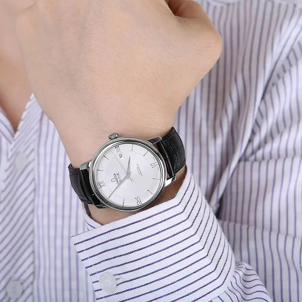 1万块钱浪琴买机械还是石英,预算1万买浪琴表