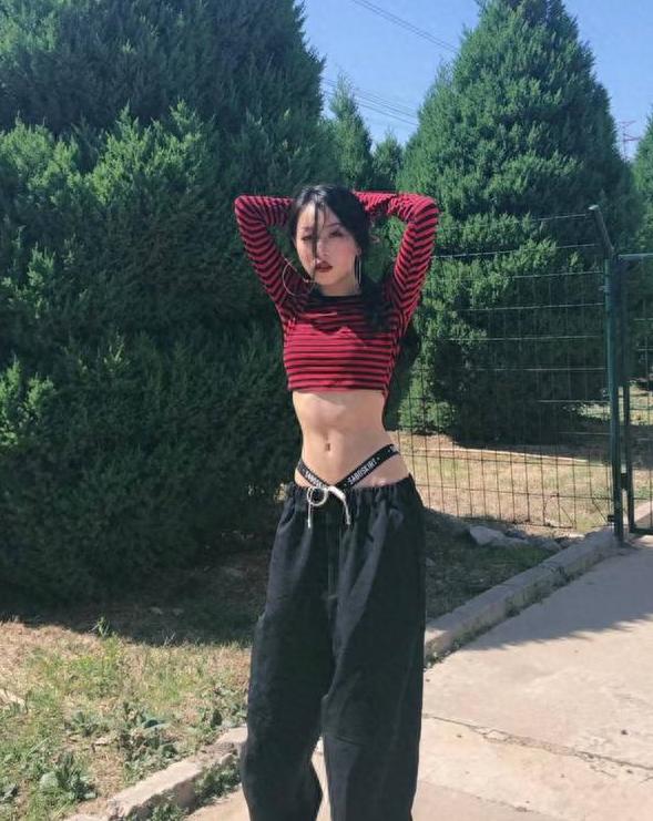 阔腿短裤a字卫裤,a字裤阔腿长裤