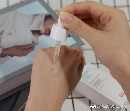 晚上睡觉脸部涂什么护肤,晚上睡觉前怎么护肤