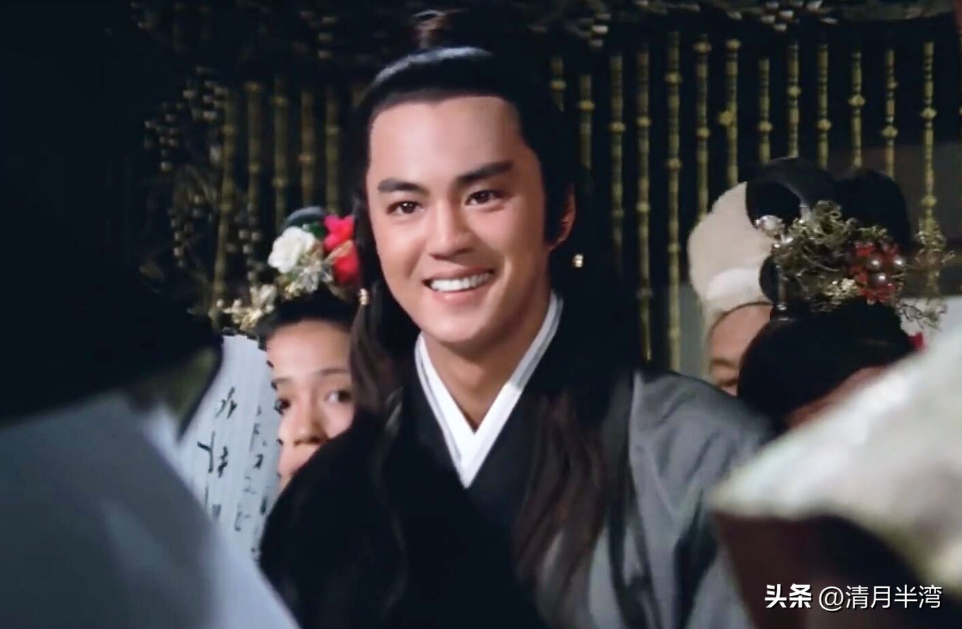 14位老戏骨男演员,扮演楚留香的演员排名哪个最好看