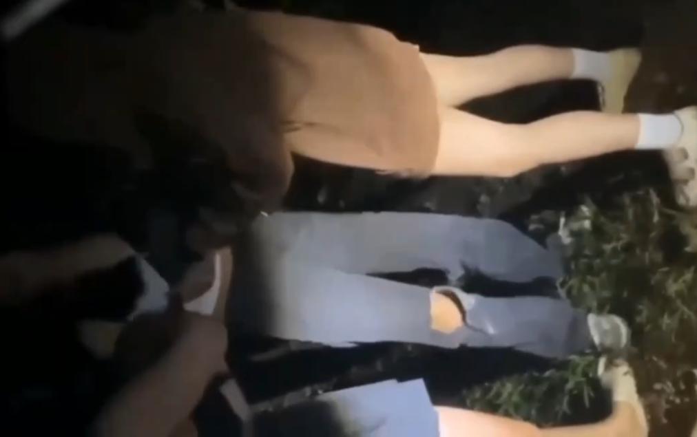 又见校园霸凌！8分19秒视频爆出，脱衣，烟头烫身体，太可恨！